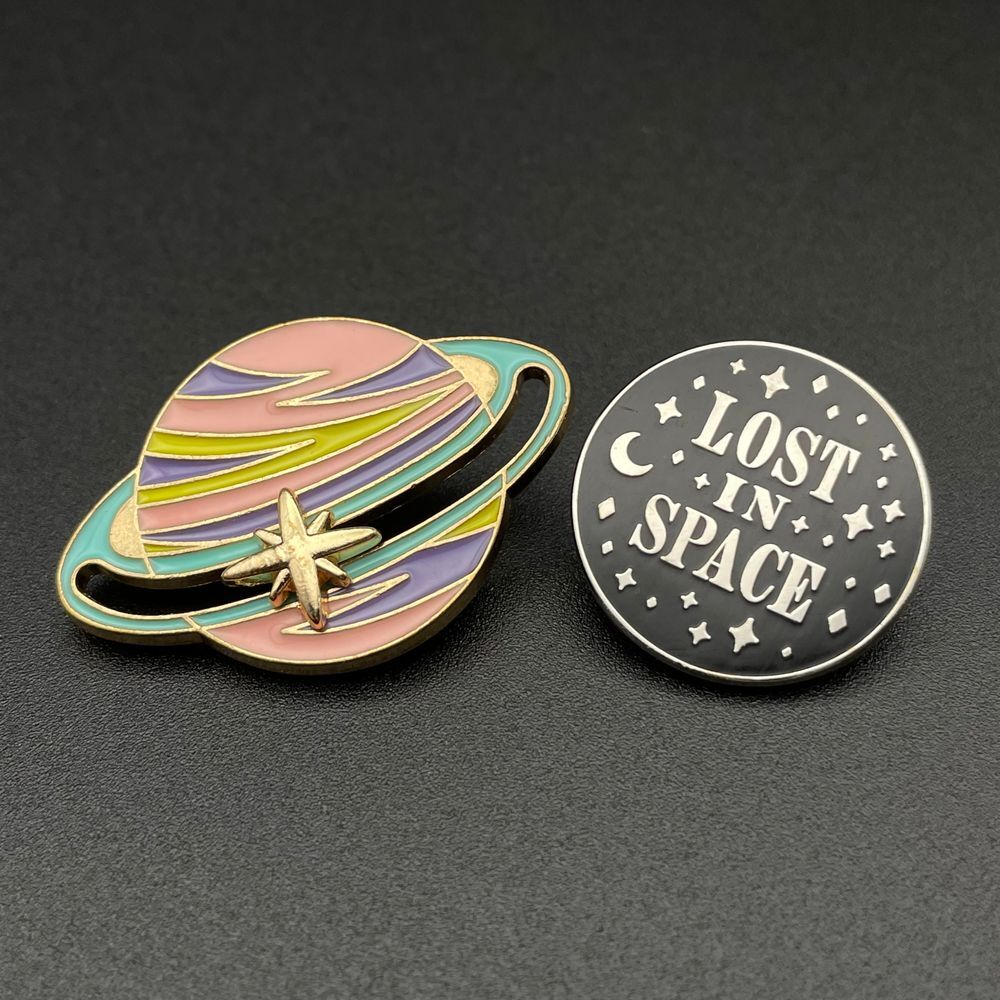 Galaxy Sci-Fi Enamel Pins Lost in Space Planets Cosmic Glittering Sci-Fi Bag Pin - Picture 2 of 4